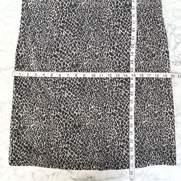 Tyler Boe black gray animal print shift dress pockets 3/4 length sleeves small - Picture 6 of 10